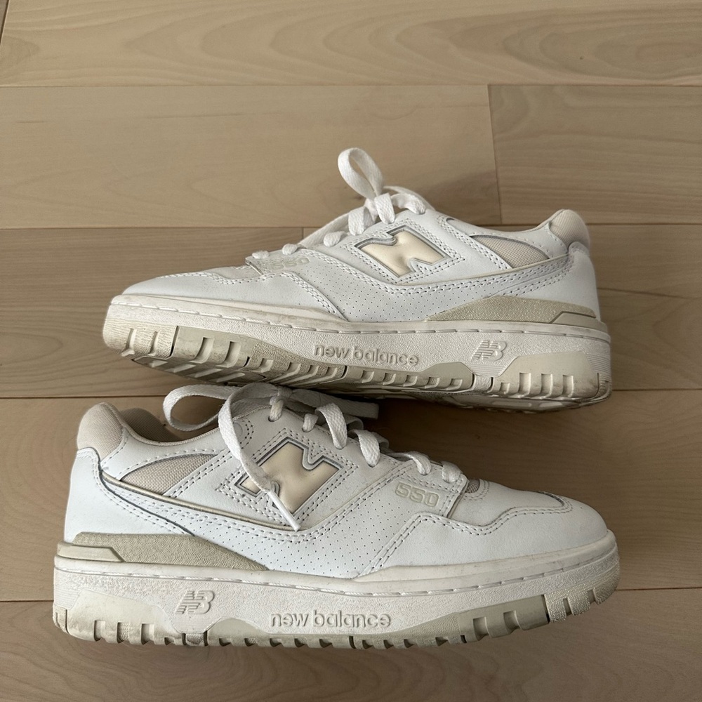 New Balance 550 in Silver Birch